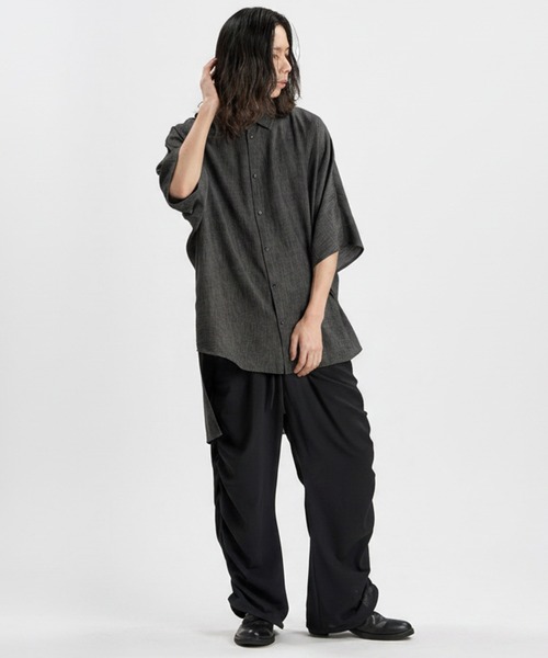 NO ID.(ノーアイディ)の「【NO ID.】Irregular Hemline Shirt / イレギュラー ヘムライン シャツ(シャツ/ブラウス・メンズ・ホワイト/グレー/ブラック・ONE SIZE)」の14枚目の写真