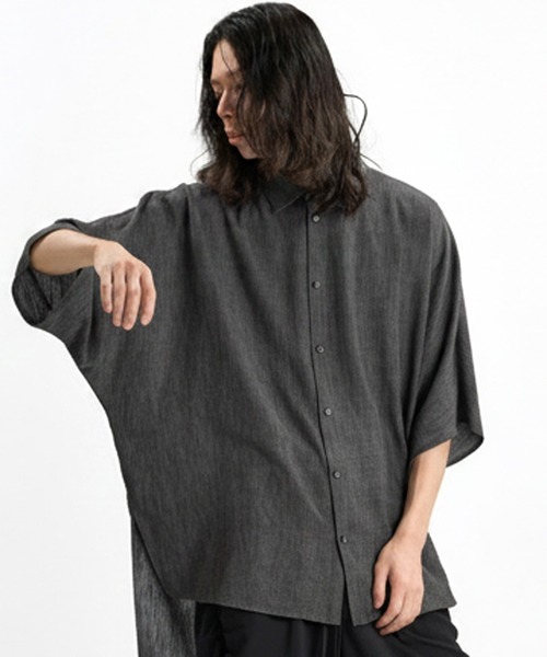 NO ID.(ノーアイディ)の「【NO ID.】Irregular Hemline Shirt / イレギュラー ヘムライン シャツ(シャツ/ブラウス・メンズ・ホワイト/グレー/ブラック・ONE SIZE)」の11枚目の写真