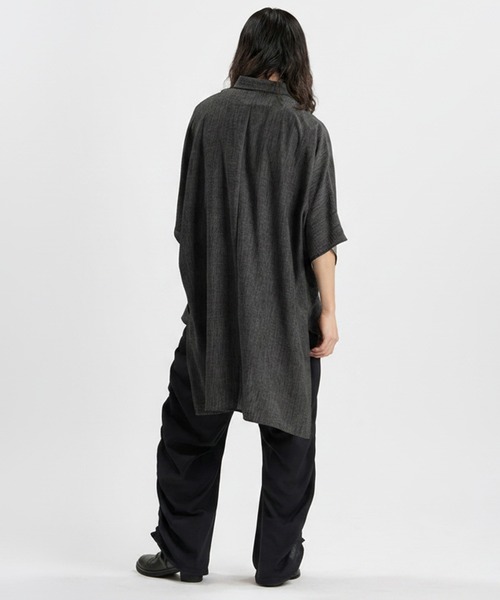 NO ID.(ノーアイディ)の「【NO ID.】Irregular Hemline Shirt / イレギュラー ヘムライン シャツ(シャツ/ブラウス・メンズ・ホワイト/グレー/ブラック・ONE SIZE)」の20枚目の写真