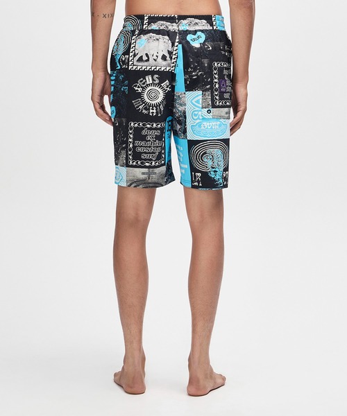 DEUS EX MACHINA(デウスエクスマキナ)の「WASHED AWAY SWIM SHORT リラックスフィット スイムショーツ(水着・メンズ・ブラック×ブルー・M/L/S)」の2枚目の写真