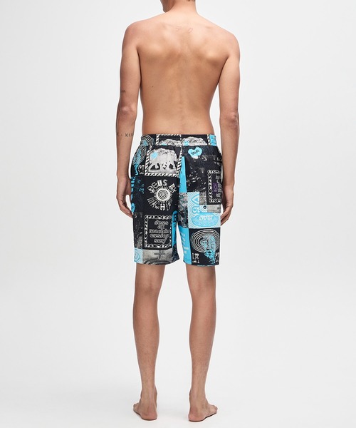 DEUS EX MACHINA(デウスエクスマキナ)の「WASHED AWAY SWIM SHORT リラックスフィット スイムショーツ(水着・メンズ・ブラック×ブルー・M/L/S)」の6枚目の写真