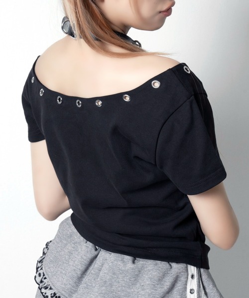 LAZYSLAY(レイジースレイ)の「オフショルダープリントTシャツ(Tシャツ/カットソー・レディース・ブラック/ホワイト・FREE)」の9枚目の写真