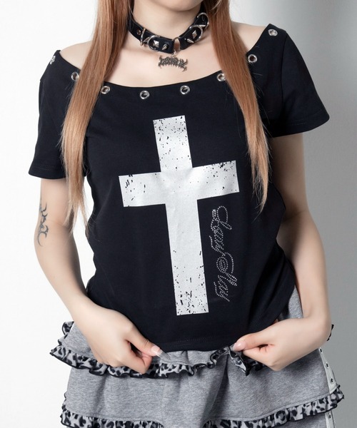 LAZYSLAY(レイジースレイ)の「オフショルダープリントTシャツ(Tシャツ/カットソー・レディース・ブラック/ホワイト・FREE)」の7枚目の写真