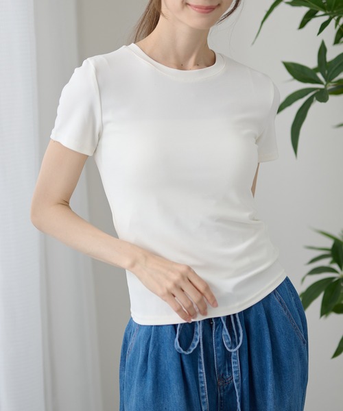 DAYRA(デイラ)の「ベーシック コンパクト 無地 半袖 トップス(Tシャツ/カットソー・レディース・ホワイト/ライトブルー/ブラック/ブラウン/グレー/アイボリー・FREE)」の2枚目の写真