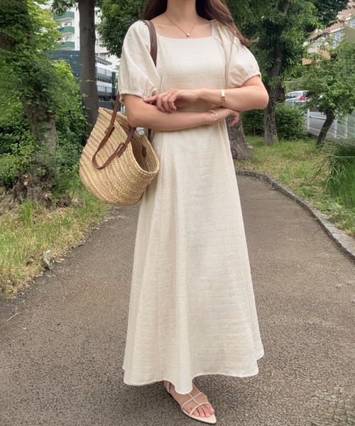 junoah(ジュノア)の「バックリボンフレアワンピース(ワンピース・レディース・ミント/アイボリー/ブラック・SMALL/MEDIUM/LARGE)」の5枚目の写真