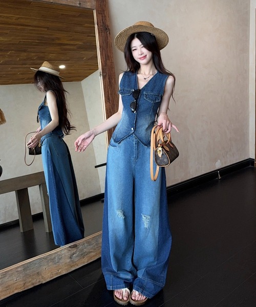 FAVORITO(ファヴォリート)の「デニムベストパンツセットアップ(セットアップ・レディース・ブルー・S/M/L/XL)」の11枚目の写真