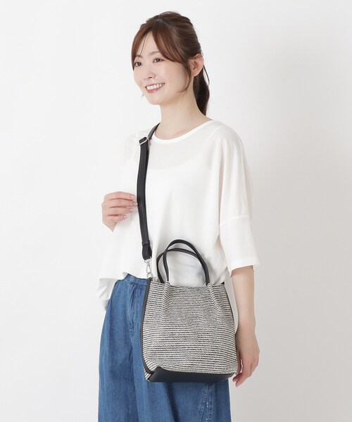 one'sterrace(ワンズテラス)の「SE 雑材ハンドル2WAYショルダー(ショルダーバッグ・レディース・その他/ブラック系8/ダークブラウン系8・99)」の19枚目の写真