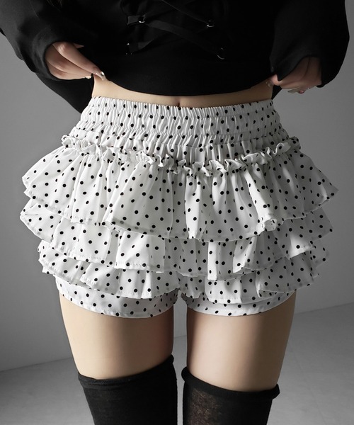 me+em select(ミームセレクト)の「【 2color 】ティアードフリルドットショートパンツ / tiered frill dot short pants(その他パンツ・レディース・ホワイト/ブラック・FREE)」の19枚目の写真
