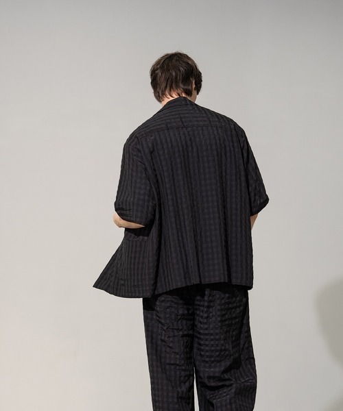 CITY TOKYO(シティトウキョウ)の「【CITY TOKYO/シティートーキョー】Seersucker shirt jacket(シャツ/ブラウス・メンズ・ブラック/チェック・1/2)」の7枚目の写真