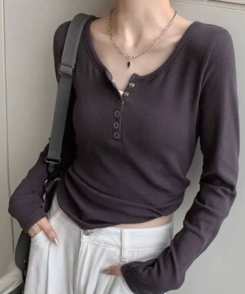 Candy Pot（キャンディポット）の「ヘンリーネックリブカットソー（Tシャツ/カットソー・レディース・グレー/ブラック/ホワイト・FREE）」の3枚目の写真