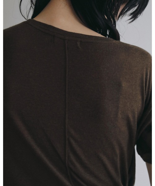 anuke（アンヌーク）の「Wool Compact T-shirts（Tシャツ/カットソー・レディース・ベージュ/ブラウン/チャコールグレー・FREE）」の6枚目の写真