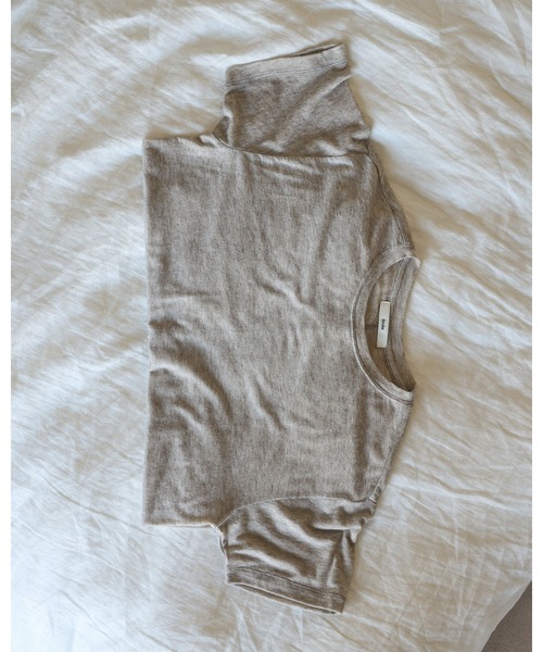 anuke（アンヌーク）の「Wool Compact T-shirts（Tシャツ/カットソー・レディース・ベージュ/ブラウン/チャコールグレー・FREE）」の13枚目の写真
