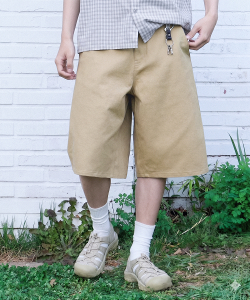 F.ILLUMINATE(フィルミネイト)の「ツイルコットンバミューダショーツ-ベージュ(その他パンツ・レディース・その他・SMALL/MEDIUM/LARGE)」の1枚目の写真