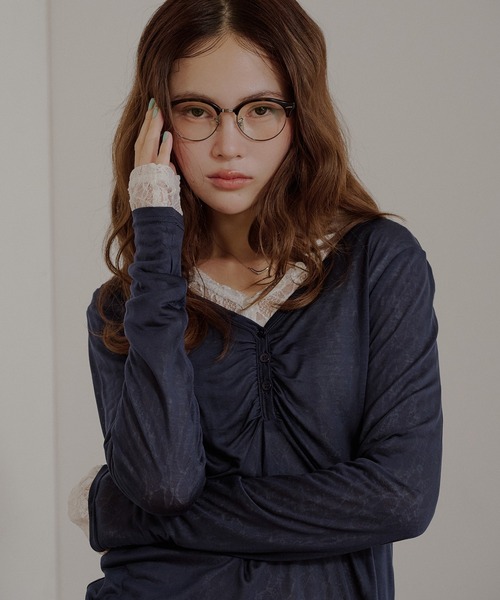 MUHET(ミュエータ)の「【set item】sheer layered gather tops / シアーレイヤードギャザーロンTセット(Tシャツ/カットソー・レディース・チャコールグレー/オフホワイト/ネイビー/ブラウン・FREE)」の8枚目の写真
