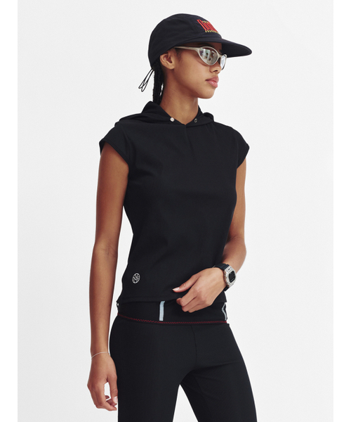 MENASOO(ミナス)の「Move Hood Ribbed Top_Black(Tシャツ/カットソー・レディース・ブラック・1/2)」の2枚目の写真