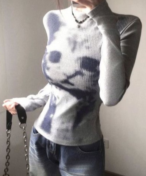 SHERU(シェル)の「ドットアートグラフィック ハイネックタイトロンTシャツ 猫(Tシャツ/カットソー・レディース・グレー/ホワイト・M)」の9枚目の写真