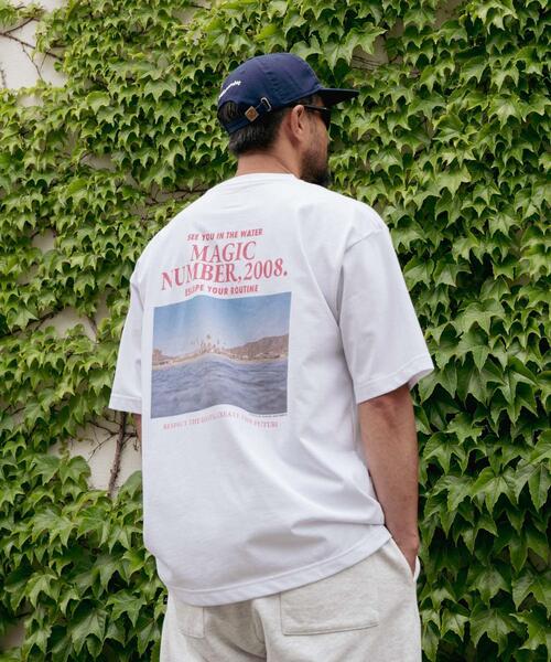 MAGIC NUMBER（マジック ナンバー）の「『別注』UpDRIFT×MAGIC NUMBER×Sonny LabelコラボT2（Tシャツ/カットソー・メンズ・ブルー/ブラック/レッド・SMALL/MEDIUM/LARGE）」の15枚目の写真
