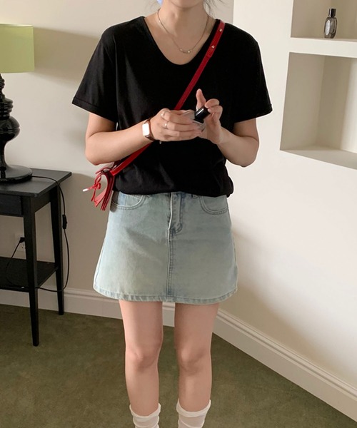Girly Doll(ガーリードール)の「ラウンドVネックシアーTシャツ(Tシャツ/カットソー・レディース・ライトイエロー/ホワイト/ブラック/ピンク/ライトブルー・FREE)」の6枚目の写真