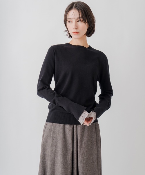 Kelen（ケレン）の「「KELEN / ケレン」クロシェ編み袖レイヤードニットトップス（ニット/セーター・レディース・ベージュ/ブラック/チャコールグレー・FREE）」の11枚目の写真