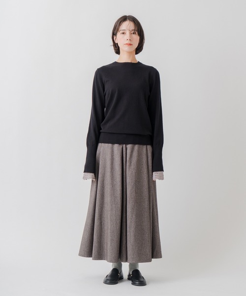 Kelen（ケレン）の「「KELEN / ケレン」クロシェ編み袖レイヤードニットトップス（ニット/セーター・レディース・ベージュ/ブラック/チャコールグレー・FREE）」の22枚目の写真