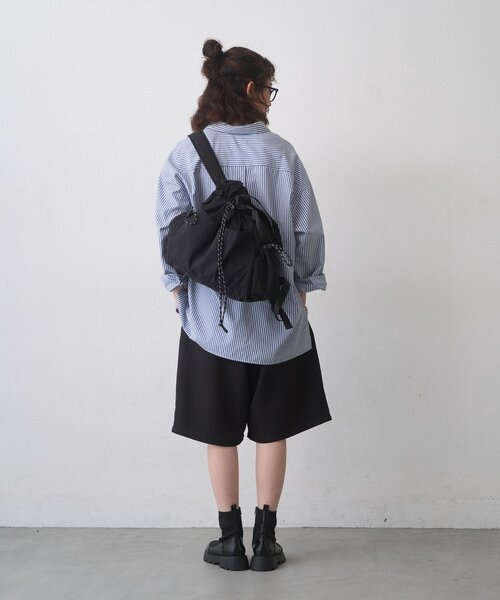 CIAOPANIC TYPY(チャオパニックティピー)の「:【ZOZO限定】リュック/肩掛けマルチウェイ撥水BAG(バックパック/リュック・レディース・ブラック/グレー・ONE SIZE)」の4枚目の写真
