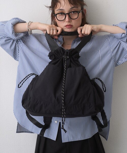 CIAOPANIC TYPY(チャオパニックティピー)の「:【ZOZO限定】リュック/肩掛けマルチウェイ撥水BAG(バックパック/リュック・レディース・ブラック/グレー・ONE SIZE)」の5枚目の写真