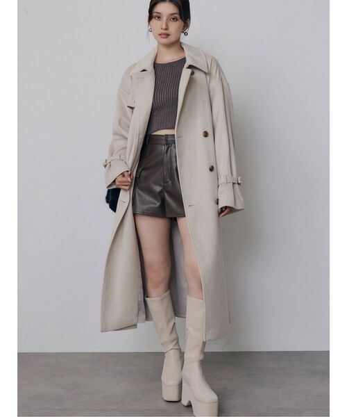 MURUA(ムルーア)の「トレンチウール混コート 冬服(チェスターコート・レディース・ブラック/グレー/アイボリー・1/2)」の2枚目の写真