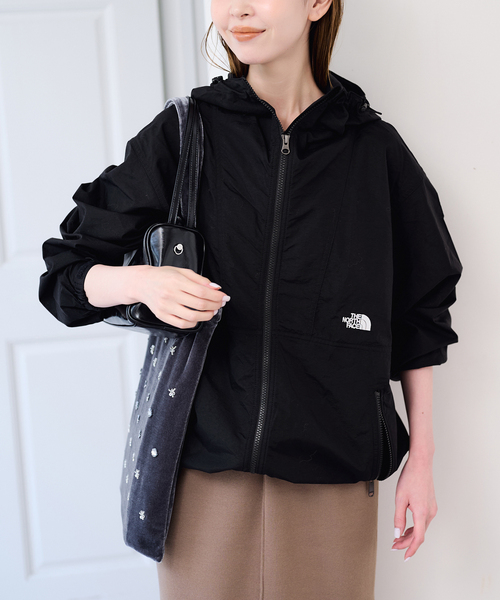 U by SPICK&SPAN(ユーバイスピックアンドスパン)の「《追加》THE NORTH FACE/ザ・ノース・フェイス COMPACT JACKET(マウンテンパーカー・レディース・ブラック/ベージュ・MEDIUM)」の10枚目の写真