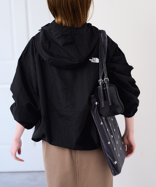 U by SPICK&SPAN(ユーバイスピックアンドスパン)の「《追加》THE NORTH FACE/ザ・ノース・フェイス COMPACT JACKET(マウンテンパーカー・レディース・ブラック/ベージュ・MEDIUM)」の12枚目の写真