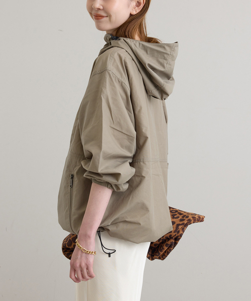 U by SPICK&SPAN(ユーバイスピックアンドスパン)の「《追加》THE NORTH FACE/ザ・ノース・フェイス COMPACT JACKET(マウンテンパーカー・レディース・ブラック/ベージュ・MEDIUM)」の19枚目の写真