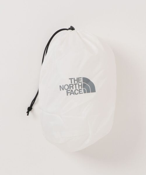 THE NORTH FACE（ザノースフェイス）の「Short Compact Jacket NPW22630（ブルゾン・メンズ・ベージュ/ブラック/グレー・SMALL/LARGE/MEDIUM）」の6枚目の写真