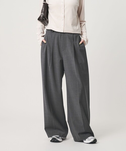 BEAUTY&YOUTH UNITED ARROWS(ビューティーアンドユースユナイテッドアローズ)の「毛ポリエステルブレンド トロピカル サイドタック ワイドパンツ(スラックス・レディース・ブラック/その他1/モカ・M/XS/S)」の1枚目の写真