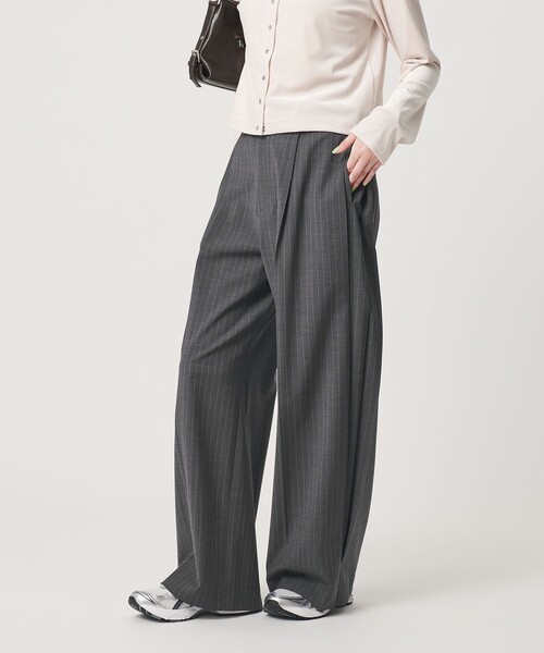 BEAUTY&YOUTH UNITED ARROWS(ビューティーアンドユースユナイテッドアローズ)の「毛ポリエステルブレンド トロピカル サイドタック ワイドパンツ(スラックス・レディース・ブラック/その他1/モカ・M/XS/S)」の4枚目の写真