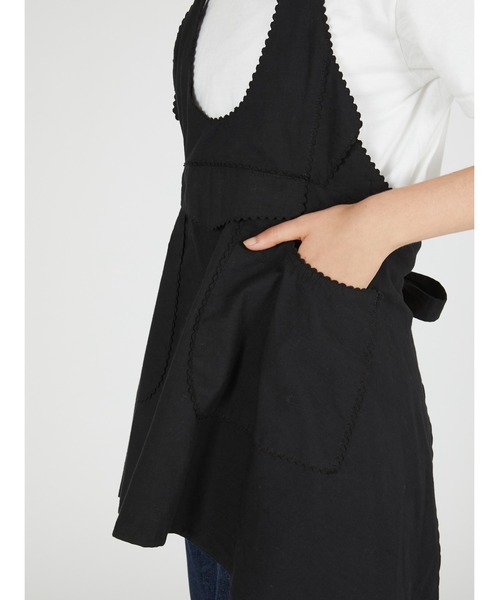 crinkle crinkle crinkle（クリンクルクリンクルクリンクル）の「【 crinkle crinkle crinkle 】 apron gilet blouse / エプロンジレブラウス（シャツ/ブラウス・レディース・ブラック/ホワイト・FREE）」の15枚目の写真