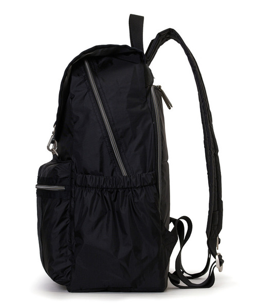 LeSportsac（レスポートサック）の「【Essential Collection×Naoko Okusa】MODERN FLAP BACKPACK3 ブラックC（バックパック/リュック・レディース・ブラック・FREE）」の5枚目の写真