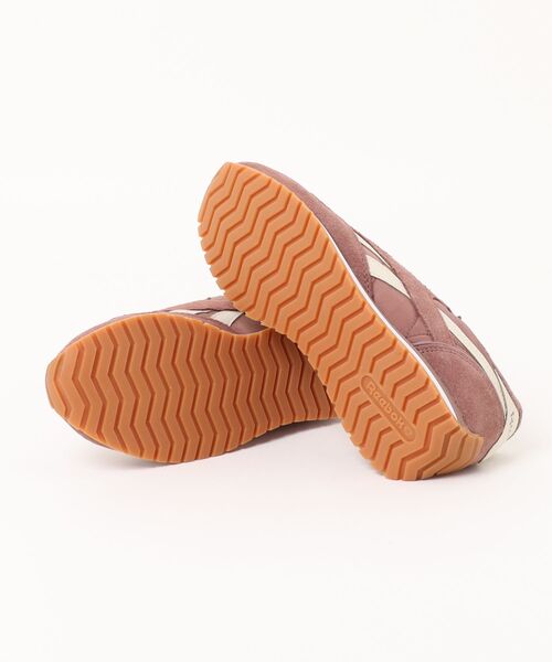 Reebok(リーボック)の「Reebok リーボック CLASSIC AZ【軽量/リボン替えヒモ付き】レディーススニーカー ロープロファイル(クラシックAZ) 160329 100260996 ブラウン/ベージュ/ホワイト(スニーカー・レディース・チョコ・23.0cm/24.0cm/23.5cm/25.0cm/24.5cm/25.5cm)」の3枚目の写真