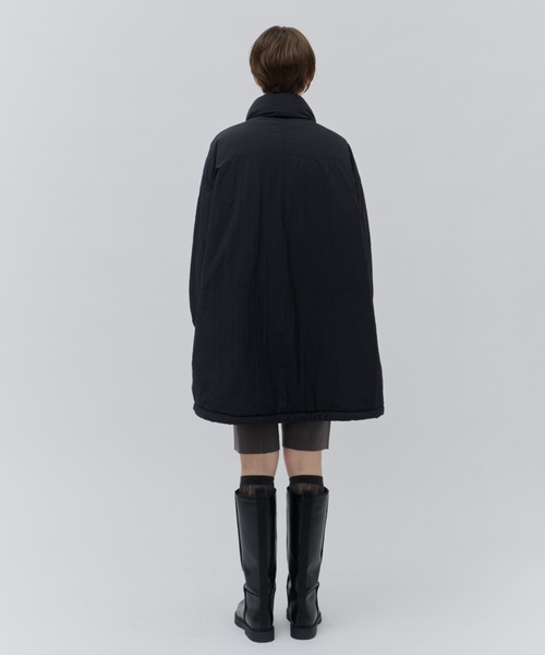 Plumel（プルメル）の「Thermal Padded Volume Middle Coat / 蓄熱中綿 ボリュームミドルコート（ダウンジャケット/コート・レディース・ブラウン/アイボリー/ブラック・MEDIUM）」の15枚目の写真