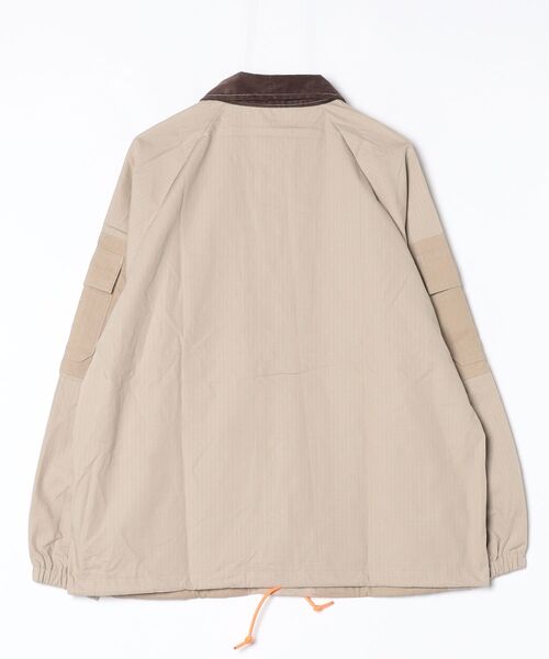 THRIFTY LOOK(スリフティールック)の「THRIFTY LOOK / スリフティールック US MADE UPCYCLE COACHERS JACKET リメイク コーチジャケット(ミリタリージャケット・メンズ・カーキ/オリーブ・LARGE/MEDIUM)」の3枚目の写真