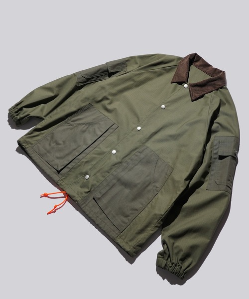 THRIFTY LOOK(スリフティールック)の「THRIFTY LOOK / スリフティールック US MADE UPCYCLE COACHERS JACKET リメイク コーチジャケット(ミリタリージャケット・メンズ・カーキ/オリーブ・LARGE/MEDIUM)」の1枚目の写真