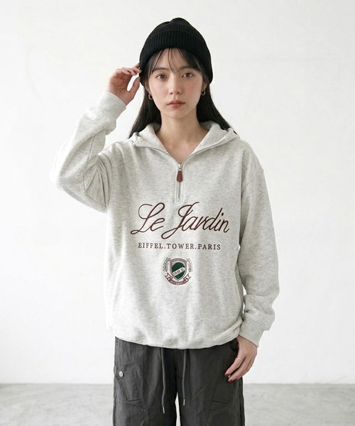 CRB（シーアールビー）の「刺繍ロゴハーフジップパーカー（パーカー・レディース・ブラック/ブラウン/オートミール・F）」の11枚目の写真