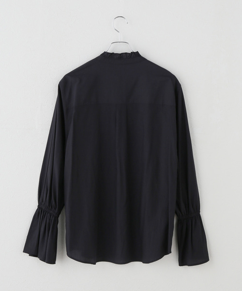 Spick & Span(スピックアンドスパン)の「ベルスリーブフリルカラーブラウス(シャツ/ブラウス・レディース・ネイビー/ホワイト系その他・FREE)」の3枚目の写真