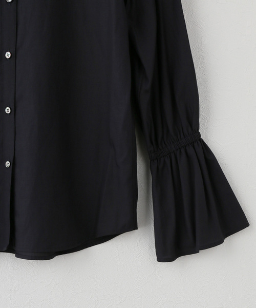 Spick & Span(スピックアンドスパン)の「ベルスリーブフリルカラーブラウス(シャツ/ブラウス・レディース・ネイビー/ホワイト系その他・FREE)」の4枚目の写真