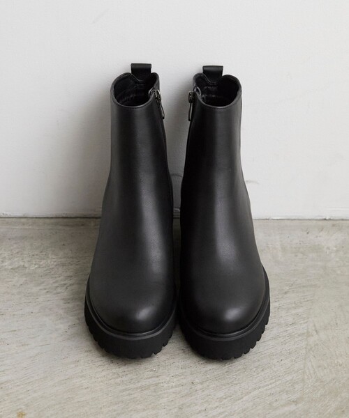 ATELIER BRUGGE(アトリエブルージュ)の「ATELIER BRUGGE/アトリエブルージュ レザーサイドジップブーツ【限定展開】(ブーツ・レディース・ブラウン/ブラック・24.0cm/23.5cm/23.0cm/24.5cm)」の6枚目の写真