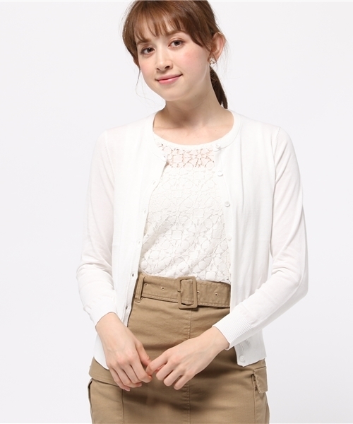 NATURAL BEAUTY BASIC（ナチュラルビューティーベーシック）の「【AneCan 6月号掲載】ファイン天竺ニットカーディガン（カーディガン/ボレロ・レディース・ブラック/ネイビー/ホワイト系その他/レッド系その他/グレー/ブルー/オレンジ系その他/ブルー系その他・MEDIUM/SMALL）」の20枚目の写真