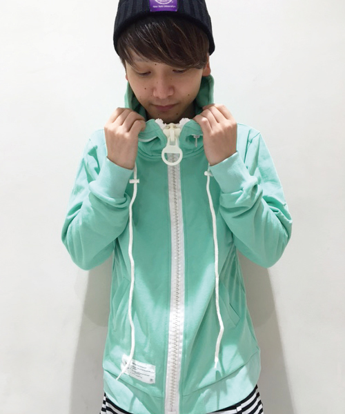 rovtski（ロフトスキー）の「裏毛メガジップパーカー/1K14060201（パーカー・メンズ・サックスブルー/グリーン/ワインレッド/ミント/ネイビー/ブラック/ダークグリーン/グリーン系その他/ピンク/杢グレー/ホワイト系その他/エメラルド/ガンメタ/レッド/イエロー・LARGE/MEDIUM/X-LARGE）」の8枚目の写真