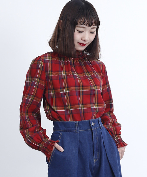 MERLOT(メルロー)の「チェック柄コットンギャザーブラウス1170(シャツ/ブラウス・レディース・ブラック/レッド/イエロー/ネイビー・FREE)」の4枚目の写真