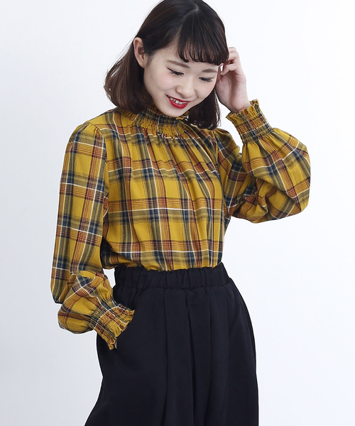 MERLOT(メルロー)の「チェック柄コットンギャザーブラウス1170(シャツ/ブラウス・レディース・ブラック/レッド/イエロー/ネイビー・FREE)」の3枚目の写真