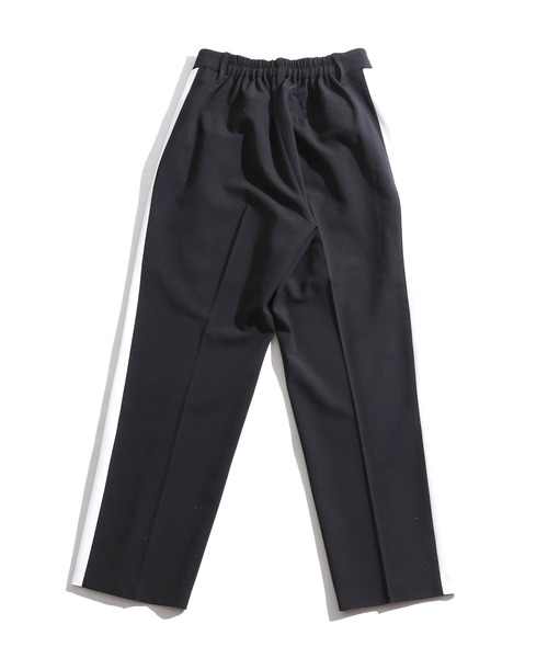 WEGO（ウィゴー）の「WEGO/タックサイドラインテーパードパンツ（スラックス・レディース・ライトグレー/ブラック/ライトベージュ/ライトピンク・MEDIUM/LARGE）」の6枚目の写真