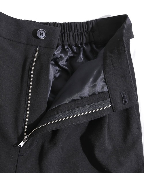 WEGO（ウィゴー）の「WEGO/タックサイドラインテーパードパンツ（スラックス・レディース・ライトグレー/ブラック/ライトベージュ/ライトピンク・MEDIUM/LARGE）」の12枚目の写真