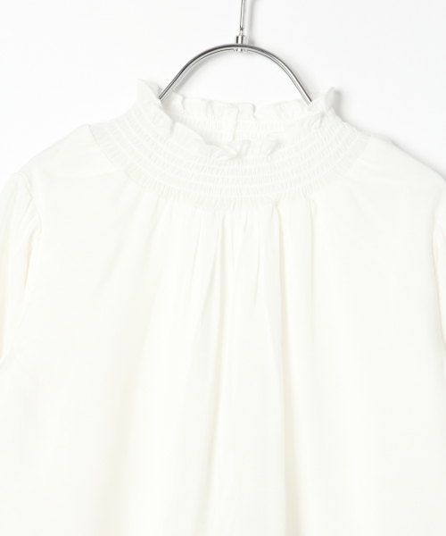 GLOBAL WORK（グローバルワーク）の「【キッズ】フリルネックブラウス長袖/779976（シャツ/ブラウス・キッズ・ブラック/その他1/ホワイト・XX-LARGE/SMALL/MEDIUM/X-LARGE/LARGE）」の6枚目の写真